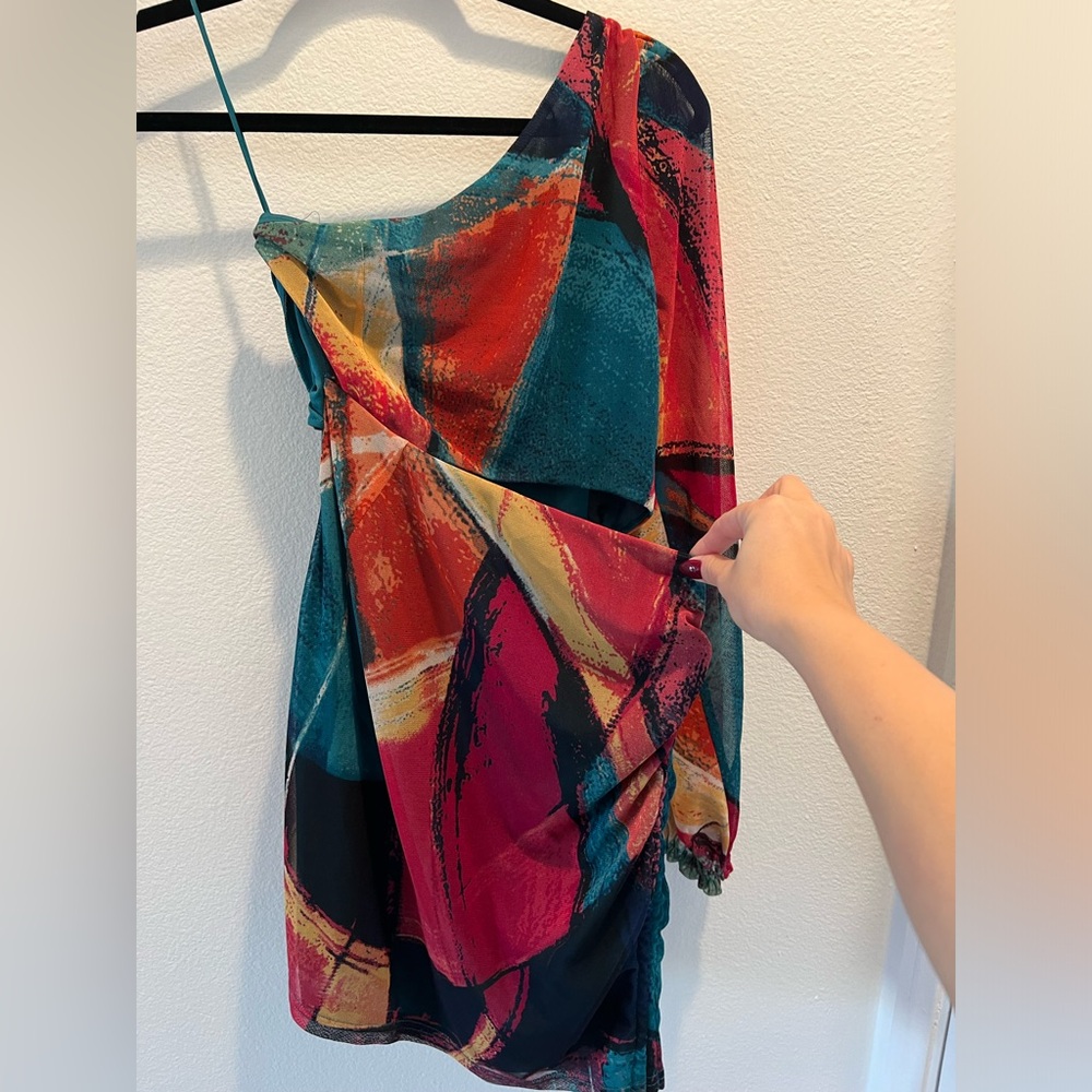 Going out dress / asymmetrical
